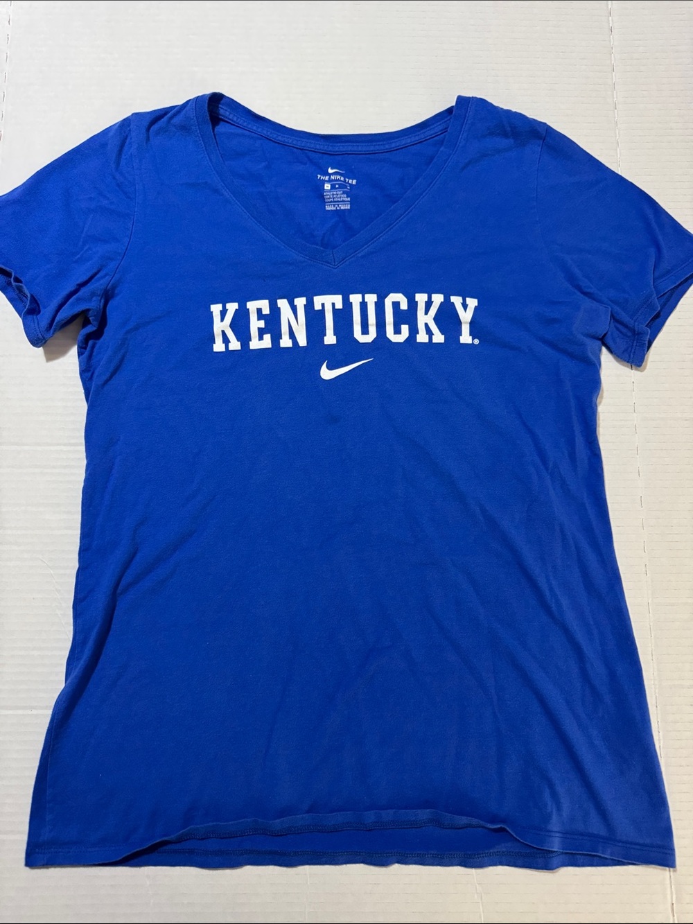 Nike Women's ‘Kentucky’ Royal Blue V-Neck Tee *small oil stain 246